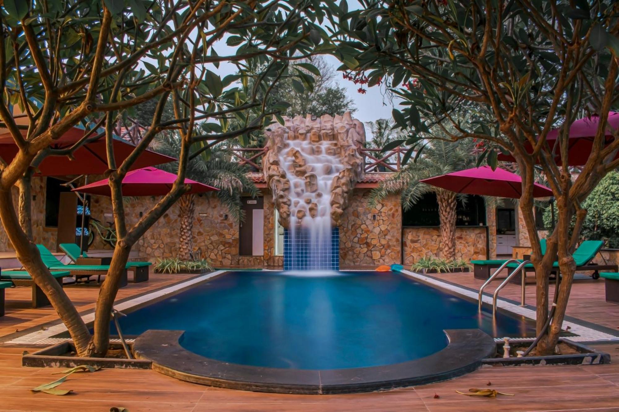 Krishna Riverside Resort Vasad Exterior photo