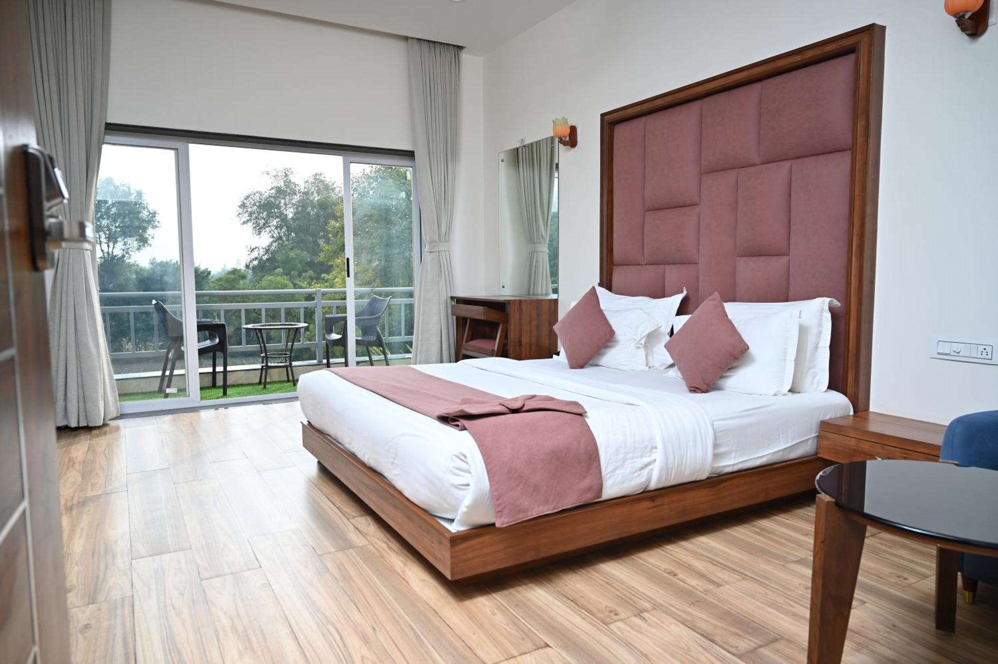 Krishna Riverside Resort Vasad Exterior photo